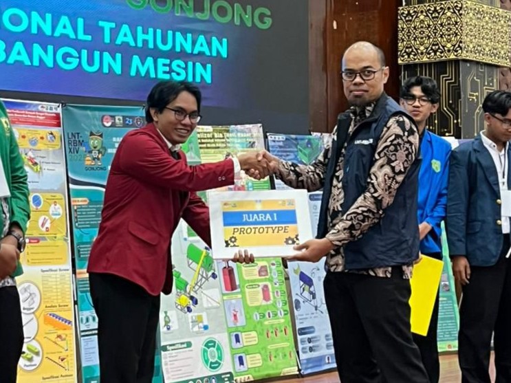Mahasiswa Teknik Mesin Umsida Ciptakan Solusi Sampah Plastik dan ...